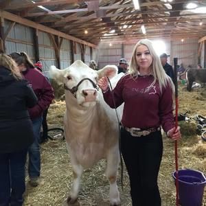 Meet your Posher, Abigaile